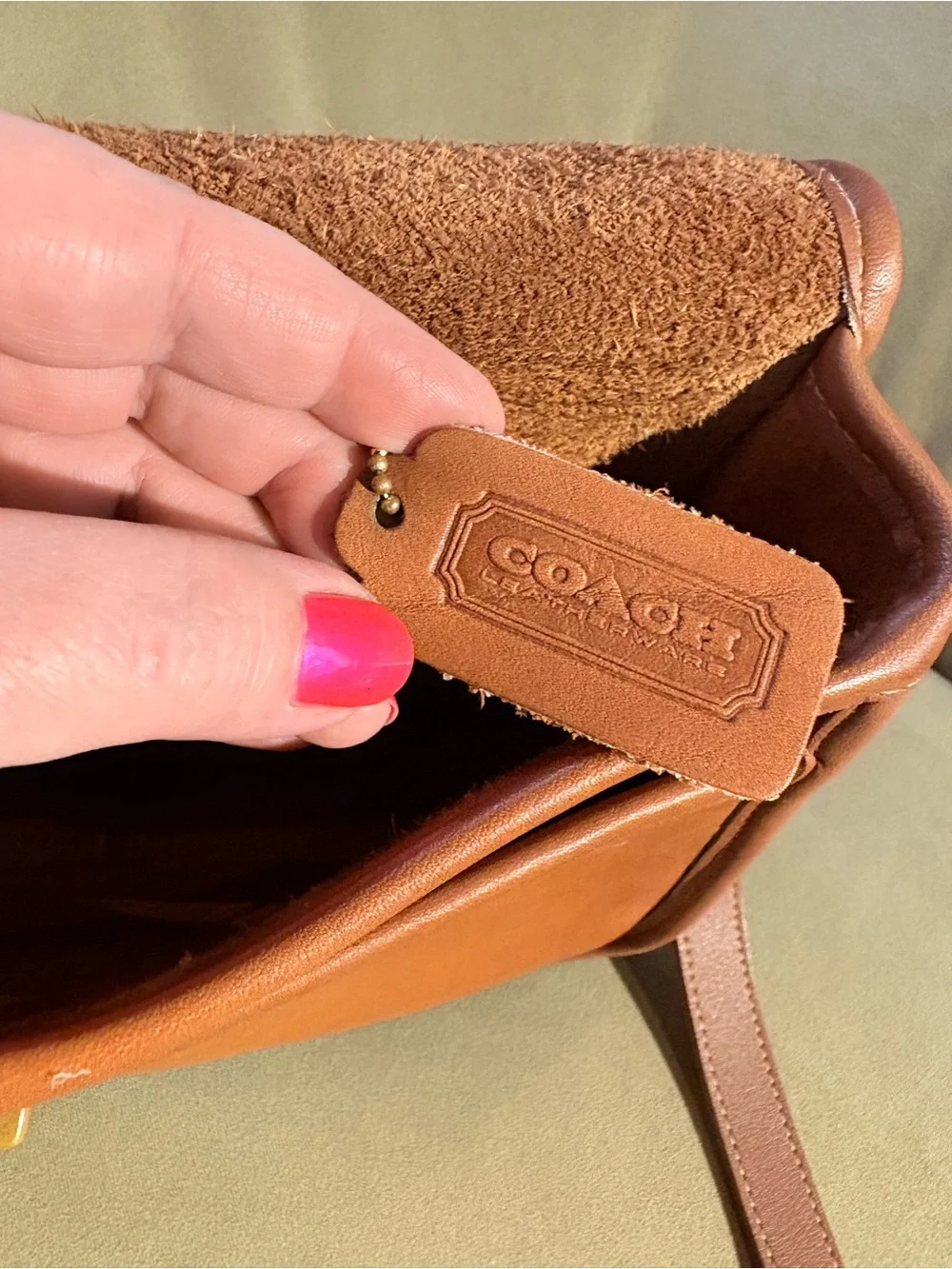 Vintage COACH Leather Saddle Crossbody in Natural Tan -NYC Original!